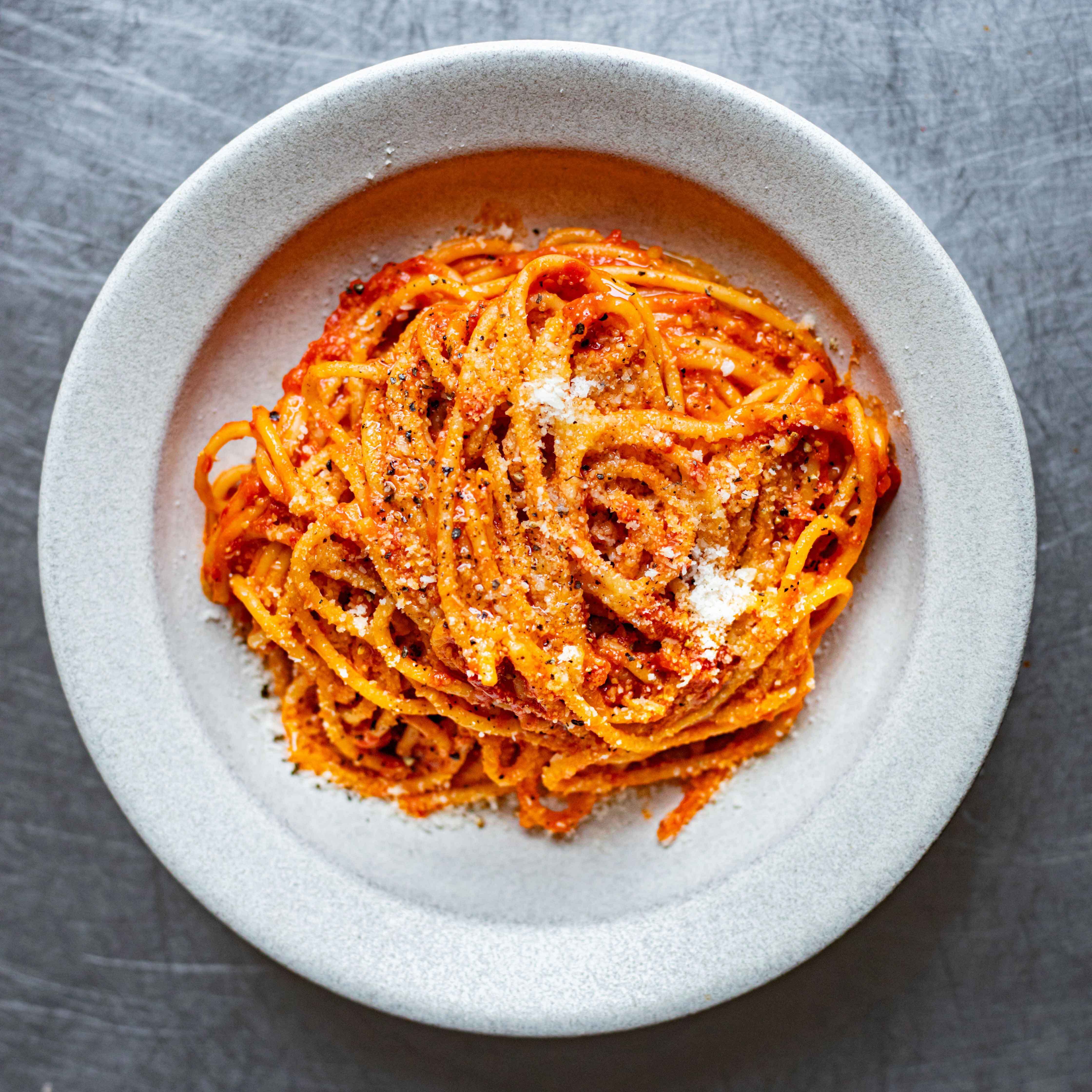 Spaghetti with Spicy Tomato & Pepper Sauce